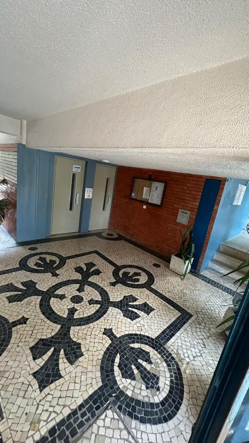 Airport Room Lissabon Exterior foto